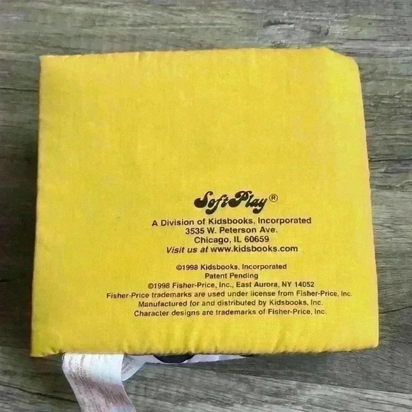 💚 1998 Fisher Price Things That Go Soft Play Book - Picture 5 of 5